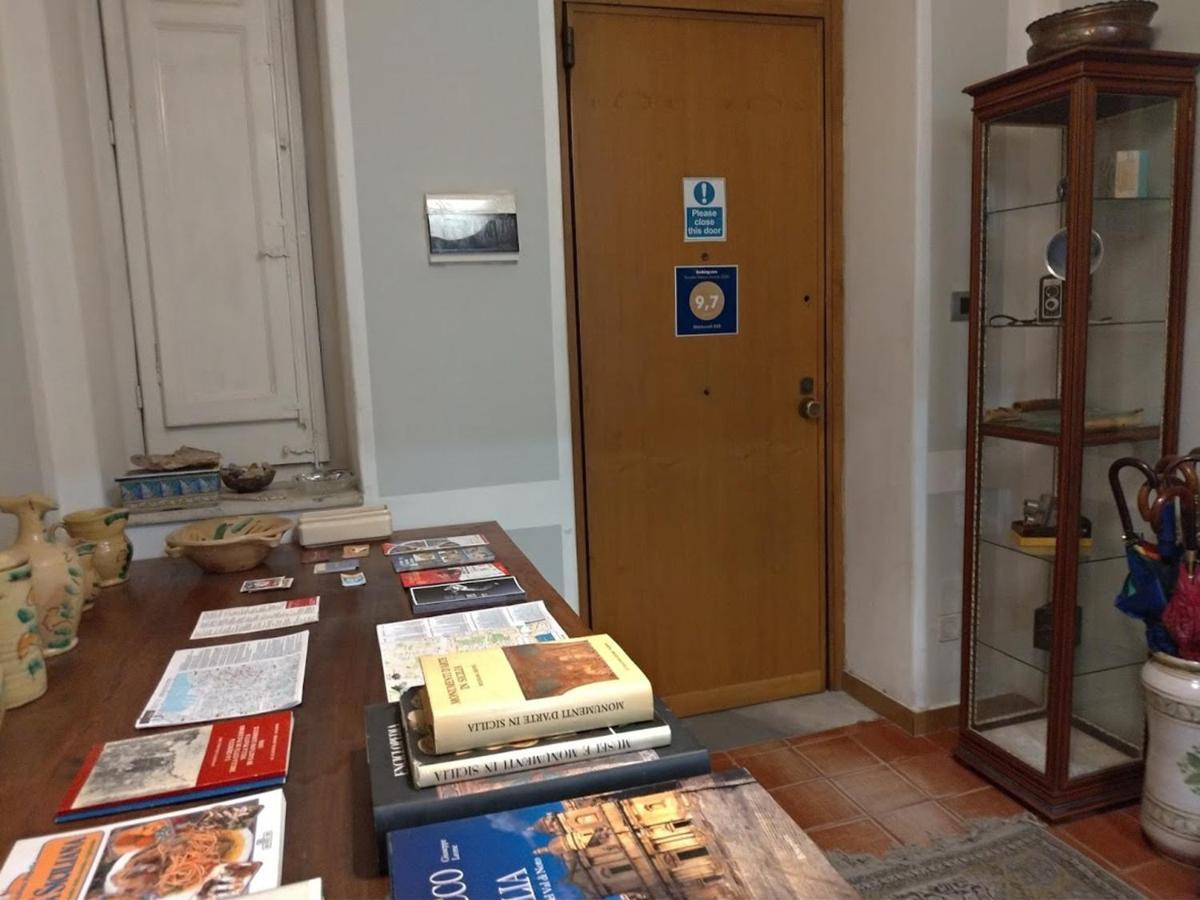 Il Genio Del Porto - Mabbonath B&B Παλέρμο Εξωτερικό φωτογραφία